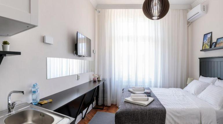 Home Living Dream Apartments Нови-Сад Экстерьер фото